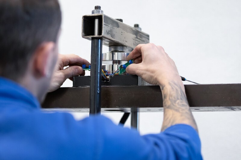 NBC Elettronica - Prototipazione & testing_testing